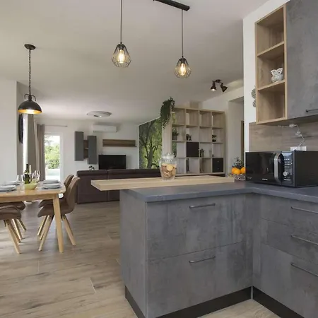 Javorika Vakantiehuis Raša